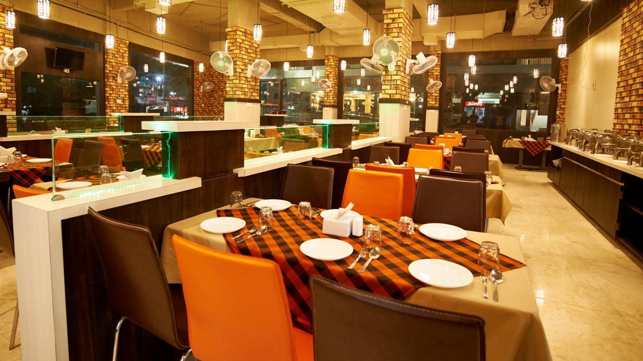 Hotel Golden View Shirdi Buitenkant foto